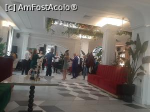 [P19] Restaurant Belvedere » foto by adso
 - 
<span class="allrVoted glyphicon glyphicon-heart hidden" id="av1521825"></span>
<a class="m-l-10 hidden" id="sv1521825" onclick="voting_Foto_DelVot(,1521825,2041)" role="button">șterge vot <span class="glyphicon glyphicon-remove"></span></a>
<a id="v91521825" class=" c-red"  onclick="voting_Foto_SetVot(1521825)" role="button"><span class="glyphicon glyphicon-heart-empty"></span> <b>LIKE</b> = Votează poza</a> <img class="hidden"  id="f1521825W9" src="/imagini/loader.gif" border="0" /><span class="AjErrMes hidden" id="e1521825ErM"></span>