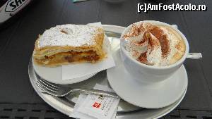 [P87] apfelstrudel si capucino - 3 euro » foto by Camelia19
 - 
<span class="allrVoted glyphicon glyphicon-heart hidden" id="av683521"></span>
<a class="m-l-10 hidden" id="sv683521" onclick="voting_Foto_DelVot(,683521,2211)" role="button">șterge vot <span class="glyphicon glyphicon-remove"></span></a>
<a id="v9683521" class=" c-red"  onclick="voting_Foto_SetVot(683521)" role="button"><span class="glyphicon glyphicon-heart-empty"></span> <b>LIKE</b> = Votează poza</a> <img class="hidden"  id="f683521W9" src="/imagini/loader.gif" border="0" /><span class="AjErrMes hidden" id="e683521ErM"></span>