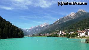 [P95] Lago di Santa Caterina si Auronzo di Cadore in dreapta, dominat de turnul bisericii San Lugano » foto by Camelia19
 - 
<span class="allrVoted glyphicon glyphicon-heart hidden" id="av683529"></span>
<a class="m-l-10 hidden" id="sv683529" onclick="voting_Foto_DelVot(,683529,2211)" role="button">șterge vot <span class="glyphicon glyphicon-remove"></span></a>
<a id="v9683529" class=" c-red"  onclick="voting_Foto_SetVot(683529)" role="button"><span class="glyphicon glyphicon-heart-empty"></span> <b>LIKE</b> = Votează poza</a> <img class="hidden"  id="f683529W9" src="/imagini/loader.gif" border="0" /><span class="AjErrMes hidden" id="e683529ErM"></span>