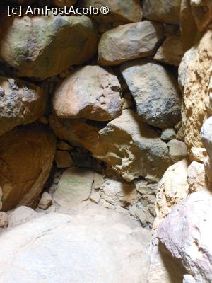 [P23] Nuraghe la Prisgiona - Construcții preistorie din piatră. Interior. » foto by iulianic
 - 
<span class="allrVoted glyphicon glyphicon-heart hidden" id="av1451390"></span>
<a class="m-l-10 hidden" id="sv1451390" onclick="voting_Foto_DelVot(,1451390,2225)" role="button">șterge vot <span class="glyphicon glyphicon-remove"></span></a>
<a id="v91451390" class=" c-red"  onclick="voting_Foto_SetVot(1451390)" role="button"><span class="glyphicon glyphicon-heart-empty"></span> <b>LIKE</b> = Votează poza</a> <img class="hidden"  id="f1451390W9" src="/imagini/loader.gif" border="0" /><span class="AjErrMes hidden" id="e1451390ErM"></span>