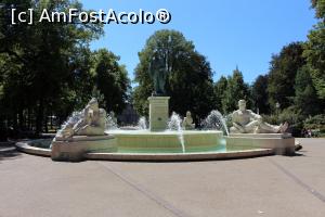 [P68] Colmar, Fântâna Bruat și statuia amiralului Bruat realizată de Bartholdi » foto by mprofeanu
 - 
<span class="allrVoted glyphicon glyphicon-heart hidden" id="av891216"></span>
<a class="m-l-10 hidden" id="sv891216" onclick="voting_Foto_DelVot(,891216,2237)" role="button">șterge vot <span class="glyphicon glyphicon-remove"></span></a>
<a id="v9891216" class=" c-red"  onclick="voting_Foto_SetVot(891216)" role="button"><span class="glyphicon glyphicon-heart-empty"></span> <b>LIKE</b> = Votează poza</a> <img class="hidden"  id="f891216W9" src="/imagini/loader.gif" border="0" /><span class="AjErrMes hidden" id="e891216ErM"></span>