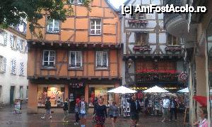 [P05] O altă casă istorică veche în Grand Rue din orașul Colmar, regiunea Alsacia, Franța.  » foto by traian.leuca †
 - 
<span class="allrVoted glyphicon glyphicon-heart hidden" id="av587495"></span>
<a class="m-l-10 hidden" id="sv587495" onclick="voting_Foto_DelVot(,587495,2237)" role="button">șterge vot <span class="glyphicon glyphicon-remove"></span></a>
<a id="v9587495" class=" c-red"  onclick="voting_Foto_SetVot(587495)" role="button"><span class="glyphicon glyphicon-heart-empty"></span> <b>LIKE</b> = Votează poza</a> <img class="hidden"  id="f587495W9" src="/imagini/loader.gif" border="0" /><span class="AjErrMes hidden" id="e587495ErM"></span>