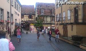 [P07] Stradă laterală din orașul Riquewihr, regiunea Alsacia, Franța.  » foto by traian.leuca †
 - 
<span class="allrVoted glyphicon glyphicon-heart hidden" id="av589298"></span>
<a class="m-l-10 hidden" id="sv589298" onclick="voting_Foto_DelVot(,589298,2237)" role="button">șterge vot <span class="glyphicon glyphicon-remove"></span></a>
<a id="v9589298" class=" c-red"  onclick="voting_Foto_SetVot(589298)" role="button"><span class="glyphicon glyphicon-heart-empty"></span> <b>LIKE</b> = Votează poza</a> <img class="hidden"  id="f589298W9" src="/imagini/loader.gif" border="0" /><span class="AjErrMes hidden" id="e589298ErM"></span>