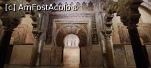 [P39] Interior Mezquita, mihrab » foto by irinad
 - 
<span class="allrVoted glyphicon glyphicon-heart hidden" id="av1433007"></span>
<a class="m-l-10 hidden" id="sv1433007" onclick="voting_Foto_DelVot(,1433007,2304)" role="button">șterge vot <span class="glyphicon glyphicon-remove"></span></a>
<a id="v91433007" class=" c-red"  onclick="voting_Foto_SetVot(1433007)" role="button"><span class="glyphicon glyphicon-heart-empty"></span> <b>LIKE</b> = Votează poza</a> <img class="hidden"  id="f1433007W9" src="/imagini/loader.gif" border="0" /><span class="AjErrMes hidden" id="e1433007ErM"></span>