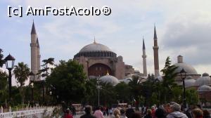[P03] Hagia Sofia. Ayasofia. Sfânta Înțelepciune. Cel mai vechi monument din Istanbul (fost Constantinopole).  » foto by ovidiuyepi
 - 
<span class="allrVoted glyphicon glyphicon-heart hidden" id="av749418"></span>
<a class="m-l-10 hidden" id="sv749418" onclick="voting_Foto_DelVot(,749418,2468)" role="button">șterge vot <span class="glyphicon glyphicon-remove"></span></a>
<a id="v9749418" class=" c-red"  onclick="voting_Foto_SetVot(749418)" role="button"><span class="glyphicon glyphicon-heart-empty"></span> <b>LIKE</b> = Votează poza</a> <img class="hidden"  id="f749418W9" src="/imagini/loader.gif" border="0" /><span class="AjErrMes hidden" id="e749418ErM"></span>