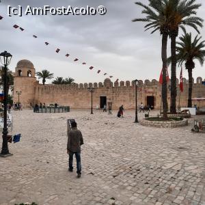 [P10] Sousse, Medina, Marea Moschee, nu are minaret... » foto by mprofeanu
 - 
<span class="allrVoted glyphicon glyphicon-heart hidden" id="av1440755"></span>
<a class="m-l-10 hidden" id="sv1440755" onclick="voting_Foto_DelVot(,1440755,2508)" role="button">șterge vot <span class="glyphicon glyphicon-remove"></span></a>
<a id="v91440755" class=" c-red"  onclick="voting_Foto_SetVot(1440755)" role="button"><span class="glyphicon glyphicon-heart-empty"></span> <b>LIKE</b> = Votează poza</a> <img class="hidden"  id="f1440755W9" src="/imagini/loader.gif" border="0" /><span class="AjErrMes hidden" id="e1440755ErM"></span>