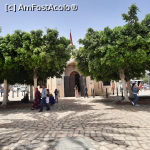 [P08] Sousse, Mausoleul Imam Yehya » foto by mprofeanu
 - 
<span class="allrVoted glyphicon glyphicon-heart hidden" id="av1440753"></span>
<a class="m-l-10 hidden" id="sv1440753" onclick="voting_Foto_DelVot(,1440753,2508)" role="button">șterge vot <span class="glyphicon glyphicon-remove"></span></a>
<a id="v91440753" class=" c-red"  onclick="voting_Foto_SetVot(1440753)" role="button"><span class="glyphicon glyphicon-heart-empty"></span> <b>LIKE</b> = Votează poza</a> <img class="hidden"  id="f1440753W9" src="/imagini/loader.gif" border="0" /><span class="AjErrMes hidden" id="e1440753ErM"></span>