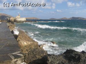 P23 [JUN-2016] Noussa, vechiul bastion si cele doua diguri, ce apara portul de furia valurilor
