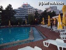 [P04] hotelul vazut de la piscina » foto by alin_ph*
 - 
<span class="allrVoted glyphicon glyphicon-heart hidden" id="av270844"></span>
<a class="m-l-10 hidden" id="sv270844" onclick="voting_Foto_DelVot(,270844,2610)" role="button">șterge vot <span class="glyphicon glyphicon-remove"></span></a>
<a id="v9270844" class=" c-red"  onclick="voting_Foto_SetVot(270844)" role="button"><span class="glyphicon glyphicon-heart-empty"></span> <b>LIKE</b> = Votează poza</a> <img class="hidden"  id="f270844W9" src="/imagini/loader.gif" border="0" /><span class="AjErrMes hidden" id="e270844ErM"></span>