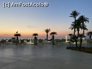 P27 [JUN-2021] A doua vacanță în Tunisia – seara la piscină