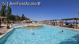 [P13] Una din piscinele de la plaja » foto by Florin 78
 - 
<span class="allrVoted glyphicon glyphicon-heart hidden" id="av1496383"></span>
<a class="m-l-10 hidden" id="sv1496383" onclick="voting_Foto_DelVot(,1496383,2682)" role="button">șterge vot <span class="glyphicon glyphicon-remove"></span></a>
<a id="v91496383" class=" c-red"  onclick="voting_Foto_SetVot(1496383)" role="button"><span class="glyphicon glyphicon-heart-empty"></span> <b>LIKE</b> = Votează poza</a> <img class="hidden"  id="f1496383W9" src="/imagini/loader.gif" border="0" /><span class="AjErrMes hidden" id="e1496383ErM"></span>