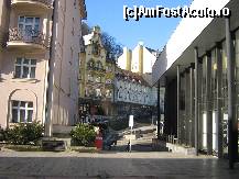 [P20] Karlovy Vary- hotel Romance » foto by luciaoradea
 - 
<span class="allrVoted glyphicon glyphicon-heart hidden" id="av218052"></span>
<a class="m-l-10 hidden" id="sv218052" onclick="voting_Foto_DelVot(,218052,2782)" role="button">șterge vot <span class="glyphicon glyphicon-remove"></span></a>
<a id="v9218052" class=" c-red"  onclick="voting_Foto_SetVot(218052)" role="button"><span class="glyphicon glyphicon-heart-empty"></span> <b>LIKE</b> = Votează poza</a> <img class="hidden"  id="f218052W9" src="/imagini/loader.gif" border="0" /><span class="AjErrMes hidden" id="e218052ErM"></span>