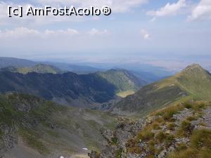 [P36] Un pic de Transfăgărășan, de pe Vârful Vânătarea lui Buteanu.  » foto by Floryn81
 - 
<span class="allrVoted glyphicon glyphicon-heart hidden" id="av1107789"></span>
<a class="m-l-10 hidden" id="sv1107789" onclick="voting_Foto_DelVot(,1107789,2855)" role="button">șterge vot <span class="glyphicon glyphicon-remove"></span></a>
<a id="v91107789" class=" c-red"  onclick="voting_Foto_SetVot(1107789)" role="button"><span class="glyphicon glyphicon-heart-empty"></span> <b>LIKE</b> = Votează poza</a> <img class="hidden"  id="f1107789W9" src="/imagini/loader.gif" border="0" /><span class="AjErrMes hidden" id="e1107789ErM"></span>