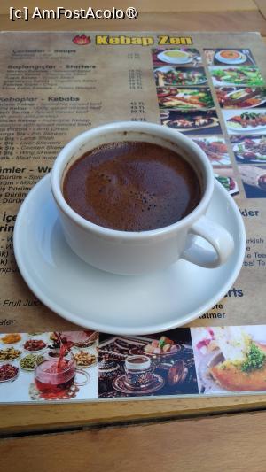 [P34] Savurând o cafea turcească la ,,Kebap Zen” din cartierul Foca. » foto by ovidiuyepi
 - 
<span class="allrVoted glyphicon glyphicon-heart hidden" id="av1492775"></span>
<a class="m-l-10 hidden" id="sv1492775" onclick="voting_Foto_DelVot(,1492775,3123)" role="button">șterge vot <span class="glyphicon glyphicon-remove"></span></a>
<a id="v91492775" class=" c-red"  onclick="voting_Foto_SetVot(1492775)" role="button"><span class="glyphicon glyphicon-heart-empty"></span> <b>LIKE</b> = Votează poza</a> <img class="hidden"  id="f1492775W9" src="/imagini/loader.gif" border="0" /><span class="AjErrMes hidden" id="e1492775ErM"></span>