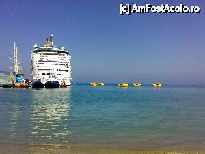 [P18] Kusadasi - navele de croaziera fac escala pentru ca turistii sa viziteze obiectivele turistice » foto by essib*
 - 
<span class="allrVoted glyphicon glyphicon-heart hidden" id="av501651"></span>
<a class="m-l-10 hidden" id="sv501651" onclick="voting_Foto_DelVot(,501651,3144)" role="button">șterge vot <span class="glyphicon glyphicon-remove"></span></a>
<a id="v9501651" class=" c-red"  onclick="voting_Foto_SetVot(501651)" role="button"><span class="glyphicon glyphicon-heart-empty"></span> <b>LIKE</b> = Votează poza</a> <img class="hidden"  id="f501651W9" src="/imagini/loader.gif" border="0" /><span class="AjErrMes hidden" id="e501651ErM"></span>