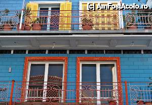 [P03] Blue House - Lefkada town » foto by s700
 - 
<span class="allrVoted glyphicon glyphicon-heart hidden" id="av488969"></span>
<a class="m-l-10 hidden" id="sv488969" onclick="voting_Foto_DelVot(,488969,3173)" role="button">șterge vot <span class="glyphicon glyphicon-remove"></span></a>
<a id="v9488969" class=" c-red"  onclick="voting_Foto_SetVot(488969)" role="button"><span class="glyphicon glyphicon-heart-empty"></span> <b>LIKE</b> = Votează poza</a> <img class="hidden"  id="f488969W9" src="/imagini/loader.gif" border="0" /><span class="AjErrMes hidden" id="e488969ErM"></span>