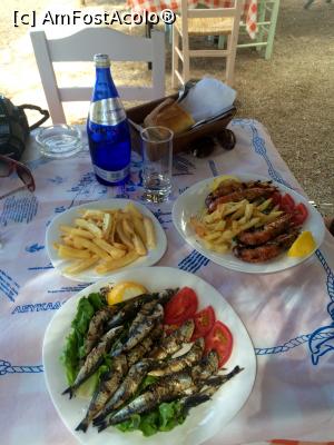 [P08] Taverna Oasis, pe pe drumul de la porto katsiki la lefkada » foto by carmen27ian
 - 
<span class="allrVoted glyphicon glyphicon-heart hidden" id="av781583"></span>
<a class="m-l-10 hidden" id="sv781583" onclick="voting_Foto_DelVot(,781583,3173)" role="button">șterge vot <span class="glyphicon glyphicon-remove"></span></a>
<a id="v9781583" class=" c-red"  onclick="voting_Foto_SetVot(781583)" role="button"><span class="glyphicon glyphicon-heart-empty"></span> <b>LIKE</b> = Votează poza</a> <img class="hidden"  id="f781583W9" src="/imagini/loader.gif" border="0" /><span class="AjErrMes hidden" id="e781583ErM"></span>