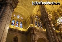 [P18] Vitralii şi decoraţiuni pe plafonul Catedralei din Malaga » foto by Costi
 - 
<span class="allrVoted glyphicon glyphicon-heart hidden" id="av200085"></span>
<a class="m-l-10 hidden" id="sv200085" onclick="voting_Foto_DelVot(,200085,3219)" role="button">șterge vot <span class="glyphicon glyphicon-remove"></span></a>
<a id="v9200085" class=" c-red"  onclick="voting_Foto_SetVot(200085)" role="button"><span class="glyphicon glyphicon-heart-empty"></span> <b>LIKE</b> = Votează poza</a> <img class="hidden"  id="f200085W9" src="/imagini/loader.gif" border="0" /><span class="AjErrMes hidden" id="e200085ErM"></span>