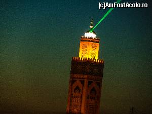 [P26] Moscheea lui Hasan-Minaretul are 689 de metri şi se mândreşte cu un fascicul laser (verde) în partea de sus, arătând drumul spre Mecca.  » foto by GabrielaG
 - 
<span class="allrVoted glyphicon glyphicon-heart hidden" id="av585317"></span>
<a class="m-l-10 hidden" id="sv585317" onclick="voting_Foto_DelVot(,585317,3221)" role="button">șterge vot <span class="glyphicon glyphicon-remove"></span></a>
<a id="v9585317" class=" c-red"  onclick="voting_Foto_SetVot(585317)" role="button"><span class="glyphicon glyphicon-heart-empty"></span> <b>LIKE</b> = Votează poza</a> <img class="hidden"  id="f585317W9" src="/imagini/loader.gif" border="0" /><span class="AjErrMes hidden" id="e585317ErM"></span>