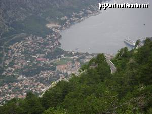 P14 [JUL-2011] O parte a orasului Kotor