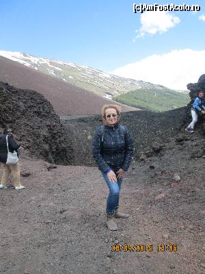 [P09] Etna- langa un crater.  » foto by olga
 - 
<span class="allrVoted glyphicon glyphicon-heart hidden" id="av620773"></span>
<a class="m-l-10 hidden" id="sv620773" onclick="voting_Foto_DelVot(,620773,3281)" role="button">șterge vot <span class="glyphicon glyphicon-remove"></span></a>
<a id="v9620773" class=" c-red"  onclick="voting_Foto_SetVot(620773)" role="button"><span class="glyphicon glyphicon-heart-empty"></span> <b>LIKE</b> = Votează poza</a> <img class="hidden"  id="f620773W9" src="/imagini/loader.gif" border="0" /><span class="AjErrMes hidden" id="e620773ErM"></span>