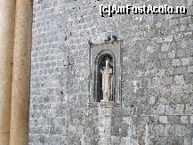 [P06] Statuia Sfantului Vlaho (Blasius), patronul Dubrovnikului omniprezenta in nisele fortificatiilor orasului » foto by Cristian_h*
 - 
<span class="allrVoted glyphicon glyphicon-heart hidden" id="av17235"></span>
<a class="m-l-10 hidden" id="sv17235" onclick="voting_Foto_DelVot(,17235,3304)" role="button">șterge vot <span class="glyphicon glyphicon-remove"></span></a>
<a id="v917235" class=" c-red"  onclick="voting_Foto_SetVot(17235)" role="button"><span class="glyphicon glyphicon-heart-empty"></span> <b>LIKE</b> = Votează poza</a> <img class="hidden"  id="f17235W9" src="/imagini/loader.gif" border="0" /><span class="AjErrMes hidden" id="e17235ErM"></span>