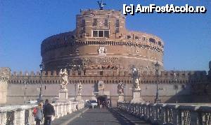 [P15] Castelul San Angelo de lângă Vatican. Roma, Italia.  » foto by traian.leuca †
 - 
<span class="allrVoted glyphicon glyphicon-heart hidden" id="av411096"></span>
<a class="m-l-10 hidden" id="sv411096" onclick="voting_Foto_DelVot(,411096,3406)" role="button">șterge vot <span class="glyphicon glyphicon-remove"></span></a>
<a id="v9411096" class=" c-red"  onclick="voting_Foto_SetVot(411096)" role="button"><span class="glyphicon glyphicon-heart-empty"></span> <b>LIKE</b> = Votează poza</a> <img class="hidden"  id="f411096W9" src="/imagini/loader.gif" border="0" /><span class="AjErrMes hidden" id="e411096ErM"></span>