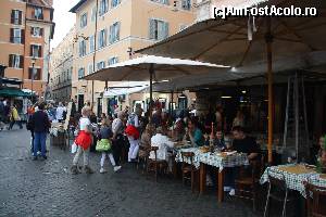 [P31] Campo di Fiori -piata unde ar fi fost ars Giordano Bruno » foto by DOINITA
 - 
<span class="allrVoted glyphicon glyphicon-heart hidden" id="av598828"></span>
<a class="m-l-10 hidden" id="sv598828" onclick="voting_Foto_DelVot(,598828,3406)" role="button">șterge vot <span class="glyphicon glyphicon-remove"></span></a>
<a id="v9598828" class=" c-red"  onclick="voting_Foto_SetVot(598828)" role="button"><span class="glyphicon glyphicon-heart-empty"></span> <b>LIKE</b> = Votează poza</a> <img class="hidden"  id="f598828W9" src="/imagini/loader.gif" border="0" /><span class="AjErrMes hidden" id="e598828ErM"></span>