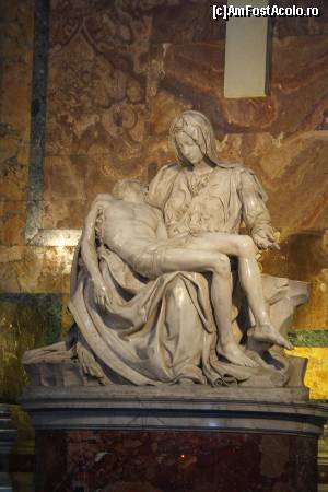 [P36] Pieta -Michelangio » foto by DOINITA
 - 
<span class="allrVoted glyphicon glyphicon-heart hidden" id="av598833"></span>
<a class="m-l-10 hidden" id="sv598833" onclick="voting_Foto_DelVot(,598833,3406)" role="button">șterge vot <span class="glyphicon glyphicon-remove"></span></a>
<a id="v9598833" class=" c-red"  onclick="voting_Foto_SetVot(598833)" role="button"><span class="glyphicon glyphicon-heart-empty"></span> <b>LIKE</b> = Votează poza</a> <img class="hidden"  id="f598833W9" src="/imagini/loader.gif" border="0" /><span class="AjErrMes hidden" id="e598833ErM"></span>