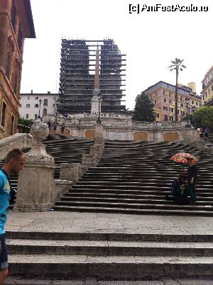 [P01] Piazza Spagna cu celebrele-i trepte si Trinita dei Monti in reparatii » foto by ElenaP
 - 
<span class="allrVoted glyphicon glyphicon-heart hidden" id="av523378"></span>
<a class="m-l-10 hidden" id="sv523378" onclick="voting_Foto_DelVot(,523378,3406)" role="button">șterge vot <span class="glyphicon glyphicon-remove"></span></a>
<a id="v9523378" class=" c-red"  onclick="voting_Foto_SetVot(523378)" role="button"><span class="glyphicon glyphicon-heart-empty"></span> <b>LIKE</b> = Votează poza</a> <img class="hidden"  id="f523378W9" src="/imagini/loader.gif" border="0" /><span class="AjErrMes hidden" id="e523378ErM"></span>