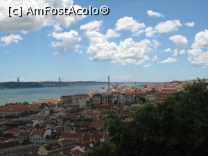 [P07] LISABONA-vedere din Castelul San Jorge » foto by carmenv
 - 
<span class="allrVoted glyphicon glyphicon-heart hidden" id="av721046"></span>
<a class="m-l-10 hidden" id="sv721046" onclick="voting_Foto_DelVot(,721046,3414)" role="button">șterge vot <span class="glyphicon glyphicon-remove"></span></a>
<a id="v9721046" class=" c-red"  onclick="voting_Foto_SetVot(721046)" role="button"><span class="glyphicon glyphicon-heart-empty"></span> <b>LIKE</b> = Votează poza</a> <img class="hidden"  id="f721046W9" src="/imagini/loader.gif" border="0" /><span class="AjErrMes hidden" id="e721046ErM"></span>