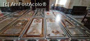 [P86] 86. În pardoseală sunt morminte. » foto by msnd
 - 
<span class="allrVoted glyphicon glyphicon-heart hidden" id="av1520811"></span>
<a class="m-l-10 hidden" id="sv1520811" onclick="voting_Foto_DelVot(,1520811,3421)" role="button">șterge vot <span class="glyphicon glyphicon-remove"></span></a>
<a id="v91520811" class=" c-red"  onclick="voting_Foto_SetVot(1520811)" role="button"><span class="glyphicon glyphicon-heart-empty"></span> <b>LIKE</b> = Votează poza</a> <img class="hidden"  id="f1520811W9" src="/imagini/loader.gif" border="0" /><span class="AjErrMes hidden" id="e1520811ErM"></span>