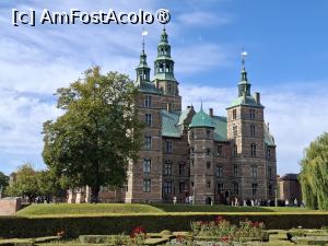 [P12] Copenhaga, Castelul Rosenborg, deosebit, de neratat... » foto by mprofeanu
 - 
<span class="allrVoted glyphicon glyphicon-heart hidden" id="av1506225"></span>
<a class="m-l-10 hidden" id="sv1506225" onclick="voting_Foto_DelVot(,1506225,3497)" role="button">șterge vot <span class="glyphicon glyphicon-remove"></span></a>
<a id="v91506225" class=" c-red"  onclick="voting_Foto_SetVot(1506225)" role="button"><span class="glyphicon glyphicon-heart-empty"></span> <b>LIKE</b> = Votează poza</a> <img class="hidden"  id="f1506225W9" src="/imagini/loader.gif" border="0" /><span class="AjErrMes hidden" id="e1506225ErM"></span>