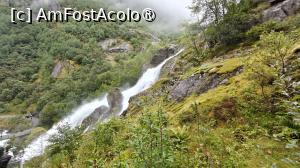 [P39] Cascada Kleivafossen » foto by elenaadina
 - 
<span class="allrVoted glyphicon glyphicon-heart hidden" id="av1543901"></span>
<a class="m-l-10 hidden" id="sv1543901" onclick="voting_Foto_DelVot(,1543901,3499)" role="button">șterge vot <span class="glyphicon glyphicon-remove"></span></a>
<a id="v91543901" class=" c-red"  onclick="voting_Foto_SetVot(1543901)" role="button"><span class="glyphicon glyphicon-heart-empty"></span> <b>LIKE</b> = Votează poza</a> <img class="hidden"  id="f1543901W9" src="/imagini/loader.gif" border="0" /><span class="AjErrMes hidden" id="e1543901ErM"></span>