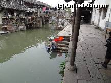 [P23] Unii isi spala rufele in rau, dar atentie! , fara detergenti...  » foto by Marian Preda
 - 
<span class="allrVoted glyphicon glyphicon-heart hidden" id="av351037"></span>
<a class="m-l-10 hidden" id="sv351037" onclick="voting_Foto_DelVot(,351037,3501)" role="button">șterge vot <span class="glyphicon glyphicon-remove"></span></a>
<a id="v9351037" class=" c-red"  onclick="voting_Foto_SetVot(351037)" role="button"><span class="glyphicon glyphicon-heart-empty"></span> <b>LIKE</b> = Votează poza</a> <img class="hidden"  id="f351037W9" src="/imagini/loader.gif" border="0" /><span class="AjErrMes hidden" id="e351037ErM"></span>