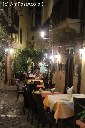 [P09] Restaurant cu terasa in strada - clasic in Cefalu » foto by giuliani
 - 
<span class="allrVoted glyphicon glyphicon-heart hidden" id="av791397"></span>
<a class="m-l-10 hidden" id="sv791397" onclick="voting_Foto_DelVot(,791397,3510)" role="button">șterge vot <span class="glyphicon glyphicon-remove"></span></a>
<a id="v9791397" class=" c-red"  onclick="voting_Foto_SetVot(791397)" role="button"><span class="glyphicon glyphicon-heart-empty"></span> <b>LIKE</b> = Votează poza</a> <img class="hidden"  id="f791397W9" src="/imagini/loader.gif" border="0" /><span class="AjErrMes hidden" id="e791397ErM"></span>