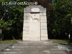 [P09] Cimitirul de onoare Pro Patria - București. Monumentul central. » foto by iulianic
 - 
<span class="allrVoted glyphicon glyphicon-heart hidden" id="av1225714"></span>
<a class="m-l-10 hidden" id="sv1225714" onclick="voting_Foto_DelVot(,1225714,3511)" role="button">șterge vot <span class="glyphicon glyphicon-remove"></span></a>
<a id="v91225714" class=" c-red"  onclick="voting_Foto_SetVot(1225714)" role="button"><span class="glyphicon glyphicon-heart-empty"></span> <b>LIKE</b> = Votează poza</a> <img class="hidden"  id="f1225714W9" src="/imagini/loader.gif" border="0" /><span class="AjErrMes hidden" id="e1225714ErM"></span>