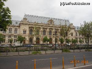 [P05] Bucureşti - Palatul de Justiţie. Splaiul Independenţei, aproape de Piaţa Unirii şi de centrul vechi al capitalei.  » foto by iulianic
 - 
<span class="allrVoted glyphicon glyphicon-heart hidden" id="av612290"></span>
<a class="m-l-10 hidden" id="sv612290" onclick="voting_Foto_DelVot(,612290,3511)" role="button">șterge vot <span class="glyphicon glyphicon-remove"></span></a>
<a id="v9612290" class=" c-red"  onclick="voting_Foto_SetVot(612290)" role="button"><span class="glyphicon glyphicon-heart-empty"></span> <b>LIKE</b> = Votează poza</a> <img class="hidden"  id="f612290W9" src="/imagini/loader.gif" border="0" /><span class="AjErrMes hidden" id="e612290ErM"></span>