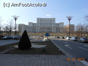 [P13] Palatul Parlamentului - Casa Poporului, cea mai mare, cea mai grea și cea mai scumpă clădire administrativă din lume.  » foto by iulianic
 - 
<span class="allrVoted glyphicon glyphicon-heart hidden" id="av711707"></span>
<a class="m-l-10 hidden" id="sv711707" onclick="voting_Foto_DelVot(,711707,3511)" role="button">șterge vot <span class="glyphicon glyphicon-remove"></span></a>
<a id="v9711707" class=" c-red"  onclick="voting_Foto_SetVot(711707)" role="button"><span class="glyphicon glyphicon-heart-empty"></span> <b>LIKE</b> = Votează poza</a> <img class="hidden"  id="f711707W9" src="/imagini/loader.gif" border="0" /><span class="AjErrMes hidden" id="e711707ErM"></span>