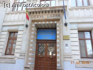 [P11] Clădiri emblematice în capitală - Colegiul Național Gh. Lazăr, al doilea gimnaziu înființat în București.  » foto by iulianic
 - 
<span class="allrVoted glyphicon glyphicon-heart hidden" id="av715073"></span>
<a class="m-l-10 hidden" id="sv715073" onclick="voting_Foto_DelVot(,715073,3511)" role="button">șterge vot <span class="glyphicon glyphicon-remove"></span></a>
<a id="v9715073" class=" c-red"  onclick="voting_Foto_SetVot(715073)" role="button"><span class="glyphicon glyphicon-heart-empty"></span> <b>LIKE</b> = Votează poza</a> <img class="hidden"  id="f715073W9" src="/imagini/loader.gif" border="0" /><span class="AjErrMes hidden" id="e715073ErM"></span>