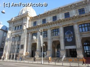 [P05] Clădiri emblematice în capitală - Palatul Poștei, azi Muzeul Național de Istorie a României.  » foto by iulianic
 - 
<span class="allrVoted glyphicon glyphicon-heart hidden" id="av715067"></span>
<a class="m-l-10 hidden" id="sv715067" onclick="voting_Foto_DelVot(,715067,3511)" role="button">șterge vot <span class="glyphicon glyphicon-remove"></span></a>
<a id="v9715067" class=" c-red"  onclick="voting_Foto_SetVot(715067)" role="button"><span class="glyphicon glyphicon-heart-empty"></span> <b>LIKE</b> = Votează poza</a> <img class="hidden"  id="f715067W9" src="/imagini/loader.gif" border="0" /><span class="AjErrMes hidden" id="e715067ErM"></span>