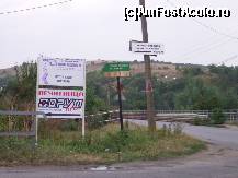 [P04] Parcul Naţional Rusenski Lom - intersecţia din centrul localităţii Basarbovo unde trebuie s-o luaţi la stânga pentru mânăstirea Sf. Dumitru Basarbov.  » foto by Dragoș_MD
 - 
<span class="allrVoted glyphicon glyphicon-heart hidden" id="av351406"></span>
<a class="m-l-10 hidden" id="sv351406" onclick="voting_Foto_DelVot(,351406,3525)" role="button">șterge vot <span class="glyphicon glyphicon-remove"></span></a>
<a id="v9351406" class=" c-red"  onclick="voting_Foto_SetVot(351406)" role="button"><span class="glyphicon glyphicon-heart-empty"></span> <b>LIKE</b> = Votează poza</a> <img class="hidden"  id="f351406W9" src="/imagini/loader.gif" border="0" /><span class="AjErrMes hidden" id="e351406ErM"></span>