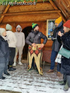 [P15] Szalas u Jyndrusia; pantaloni tradiționali ai oierilor din Munții Tatra » foto by crismis
 - 
<span class="allrVoted glyphicon glyphicon-heart hidden" id="av1477738"></span>
<a class="m-l-10 hidden" id="sv1477738" onclick="voting_Foto_DelVot(,1477738,3535)" role="button">șterge vot <span class="glyphicon glyphicon-remove"></span></a>
<a id="v91477738" class=" c-red"  onclick="voting_Foto_SetVot(1477738)" role="button"><span class="glyphicon glyphicon-heart-empty"></span> <b>LIKE</b> = Votează poza</a> <img class="hidden"  id="f1477738W9" src="/imagini/loader.gif" border="0" /><span class="AjErrMes hidden" id="e1477738ErM"></span>