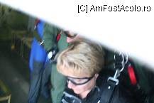 [P01] In usa avionului... singurul lucru pe care l-am facut a fost sa intorc capul si sa-i spun instructorului ca mi-e frica... Raspunsul a fost simplu: 'Mi se pare normal!' si gata, era deja afara, in aer. » foto by IUBONI
 - 
<span class="allrVoted glyphicon glyphicon-heart hidden" id="av77455"></span>
<a class="m-l-10 hidden" id="sv77455" onclick="voting_Foto_DelVot(,77455,3615)" role="button">șterge vot <span class="glyphicon glyphicon-remove"></span></a>
<a id="v977455" class=" c-red"  onclick="voting_Foto_SetVot(77455)" role="button"><span class="glyphicon glyphicon-heart-empty"></span> <b>LIKE</b> = Votează poza</a> <img class="hidden"  id="f77455W9" src="/imagini/loader.gif" border="0" /><span class="AjErrMes hidden" id="e77455ErM"></span>