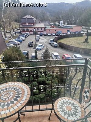 P05 [FEB-2024] Balconul,parcarea si restaurantul Dobsi