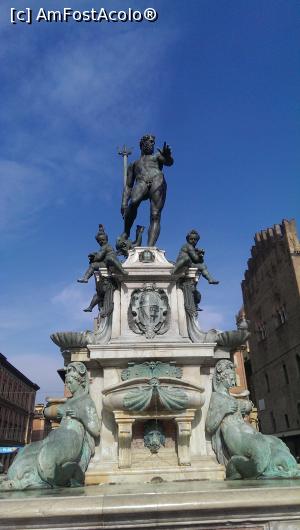 [P17] Fontana dell'Nettuno » foto by Artana
 - 
<span class="allrVoted glyphicon glyphicon-heart hidden" id="av721267"></span>
<a class="m-l-10 hidden" id="sv721267" onclick="voting_Foto_DelVot(,721267,3721)" role="button">șterge vot <span class="glyphicon glyphicon-remove"></span></a>
<a id="v9721267" class=" c-red"  onclick="voting_Foto_SetVot(721267)" role="button"><span class="glyphicon glyphicon-heart-empty"></span> <b>LIKE</b> = Votează poza</a> <img class="hidden"  id="f721267W9" src="/imagini/loader.gif" border="0" /><span class="AjErrMes hidden" id="e721267ErM"></span>