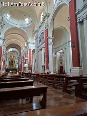 [P17] Basilica di San Domenico - interior » foto by Carmen Ion
 - 
<span class="allrVoted glyphicon glyphicon-heart hidden" id="av1538637"></span>
<a class="m-l-10 hidden" id="sv1538637" onclick="voting_Foto_DelVot(,1538637,3721)" role="button">șterge vot <span class="glyphicon glyphicon-remove"></span></a>
<a id="v91538637" class=" c-red"  onclick="voting_Foto_SetVot(1538637)" role="button"><span class="glyphicon glyphicon-heart-empty"></span> <b>LIKE</b> = Votează poza</a> <img class="hidden"  id="f1538637W9" src="/imagini/loader.gif" border="0" /><span class="AjErrMes hidden" id="e1538637ErM"></span>