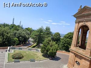 [P57] Esplanada din fața Sanctuarului di San Luca » foto by Carmen Ion
 - 
<span class="allrVoted glyphicon glyphicon-heart hidden" id="av1539045"></span>
<a class="m-l-10 hidden" id="sv1539045" onclick="voting_Foto_DelVot(,1539045,3721)" role="button">șterge vot <span class="glyphicon glyphicon-remove"></span></a>
<a id="v91539045" class=" c-red"  onclick="voting_Foto_SetVot(1539045)" role="button"><span class="glyphicon glyphicon-heart-empty"></span> <b>LIKE</b> = Votează poza</a> <img class="hidden"  id="f1539045W9" src="/imagini/loader.gif" border="0" /><span class="AjErrMes hidden" id="e1539045ErM"></span>