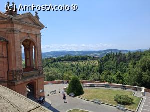 [P58] Esplanada din fața sanctuarului di San Luca » foto by Carmen Ion
 - 
<span class="allrVoted glyphicon glyphicon-heart hidden" id="av1539046"></span>
<a class="m-l-10 hidden" id="sv1539046" onclick="voting_Foto_DelVot(,1539046,3721)" role="button">șterge vot <span class="glyphicon glyphicon-remove"></span></a>
<a id="v91539046" class=" c-red"  onclick="voting_Foto_SetVot(1539046)" role="button"><span class="glyphicon glyphicon-heart-empty"></span> <b>LIKE</b> = Votează poza</a> <img class="hidden"  id="f1539046W9" src="/imagini/loader.gif" border="0" /><span class="AjErrMes hidden" id="e1539046ErM"></span>
