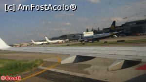 [P11] ... și aterizează ferm pe aeroportul Gugliemo Marconi, din Bologna.  » foto by Costi
 - 
<span class="allrVoted glyphicon glyphicon-heart hidden" id="av737681"></span>
<a class="m-l-10 hidden" id="sv737681" onclick="voting_Foto_DelVot(,737681,3721)" role="button">șterge vot <span class="glyphicon glyphicon-remove"></span></a>
<a id="v9737681" class=" c-red"  onclick="voting_Foto_SetVot(737681)" role="button"><span class="glyphicon glyphicon-heart-empty"></span> <b>LIKE</b> = Votează poza</a> <img class="hidden"  id="f737681W9" src="/imagini/loader.gif" border="0" /><span class="AjErrMes hidden" id="e737681ErM"></span>